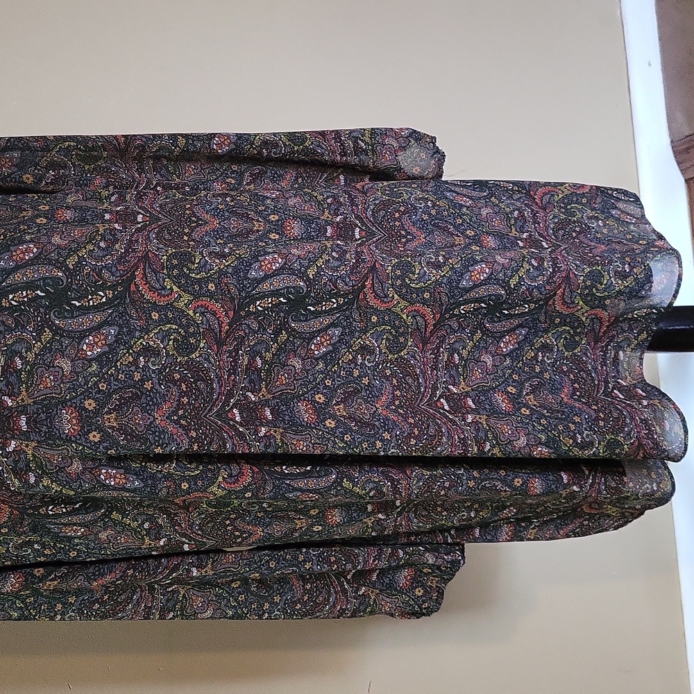 Ruff Hewn Grey Paisley Lined Dress Top with Olive and Rust Accents - Picture 3 of 14